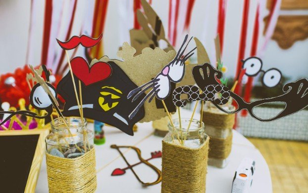 How Do I Make DIY Party Decor Look Expensive