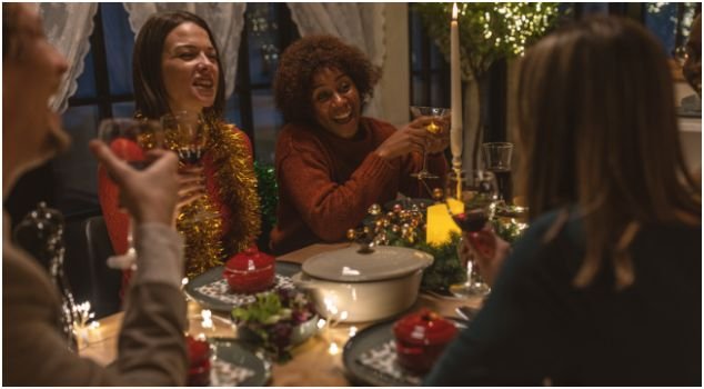 How do you choose a theme that actually feels aesthetic and not forced?