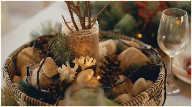 What Makes Fall Parties Feel Warm and Effortless?