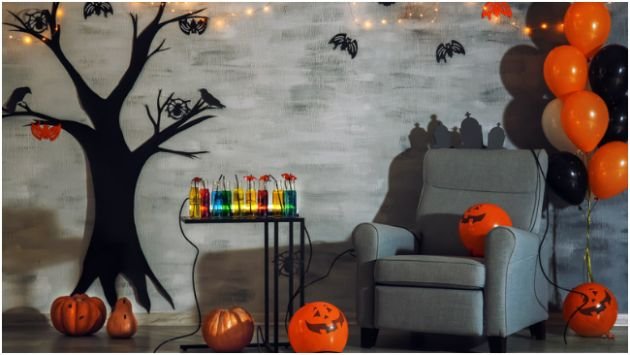 How Do You Decorate Without Making the Space Feel Cramped?